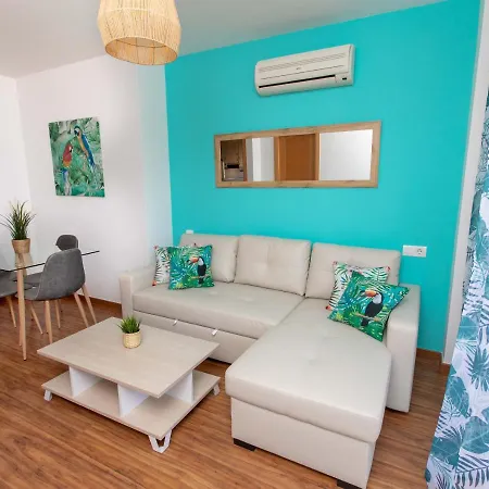 Holidays By The Sea Apartments Málaga Esterno foto