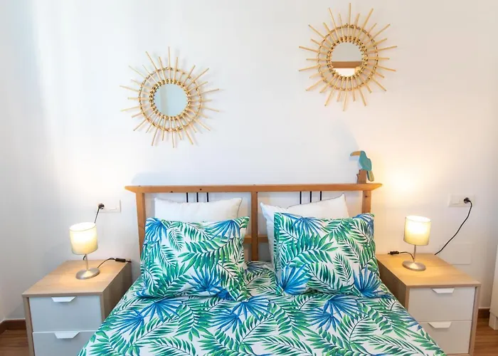 Holidays By The Sea Apartments