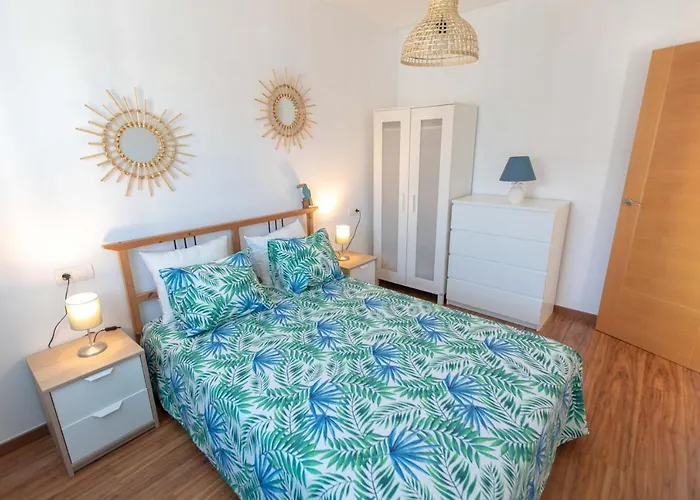 Holidays By The Sea Apartments